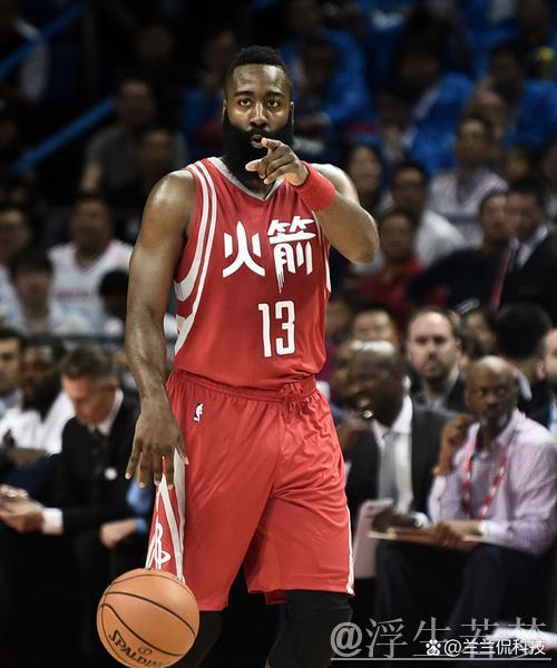 火箭记者质疑哈登关键能力，快船球迷怒喷他表现不佳！